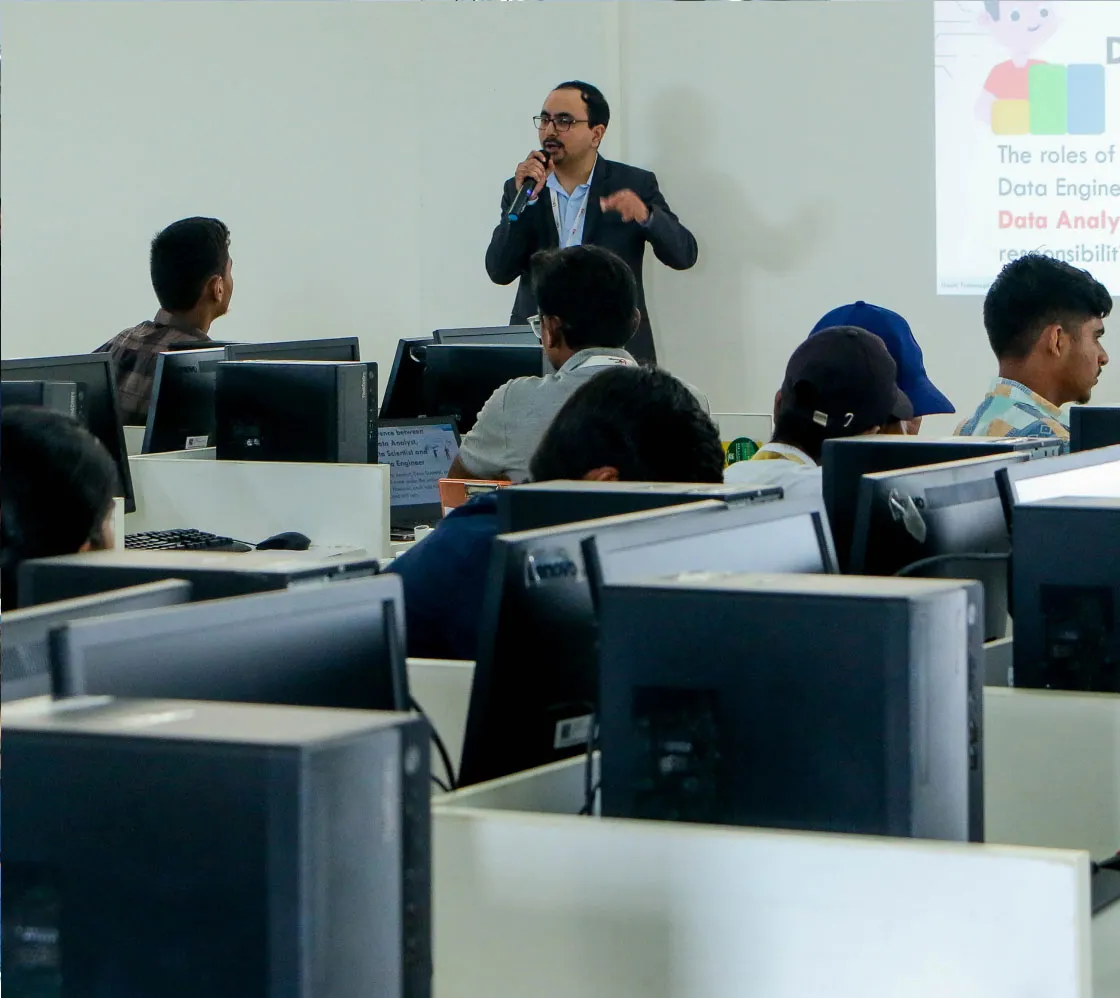 career cell | Raisoni Education